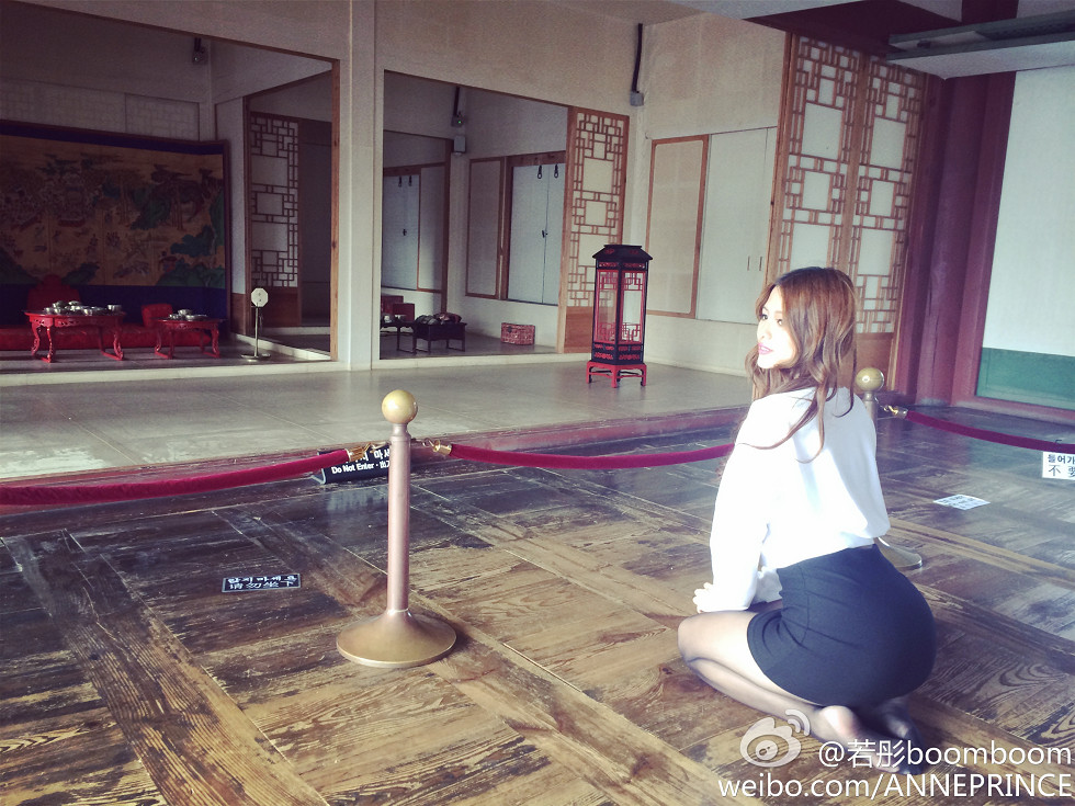 内地嫩模若彤boomboom丰乳大肥臀微博海量写真568P