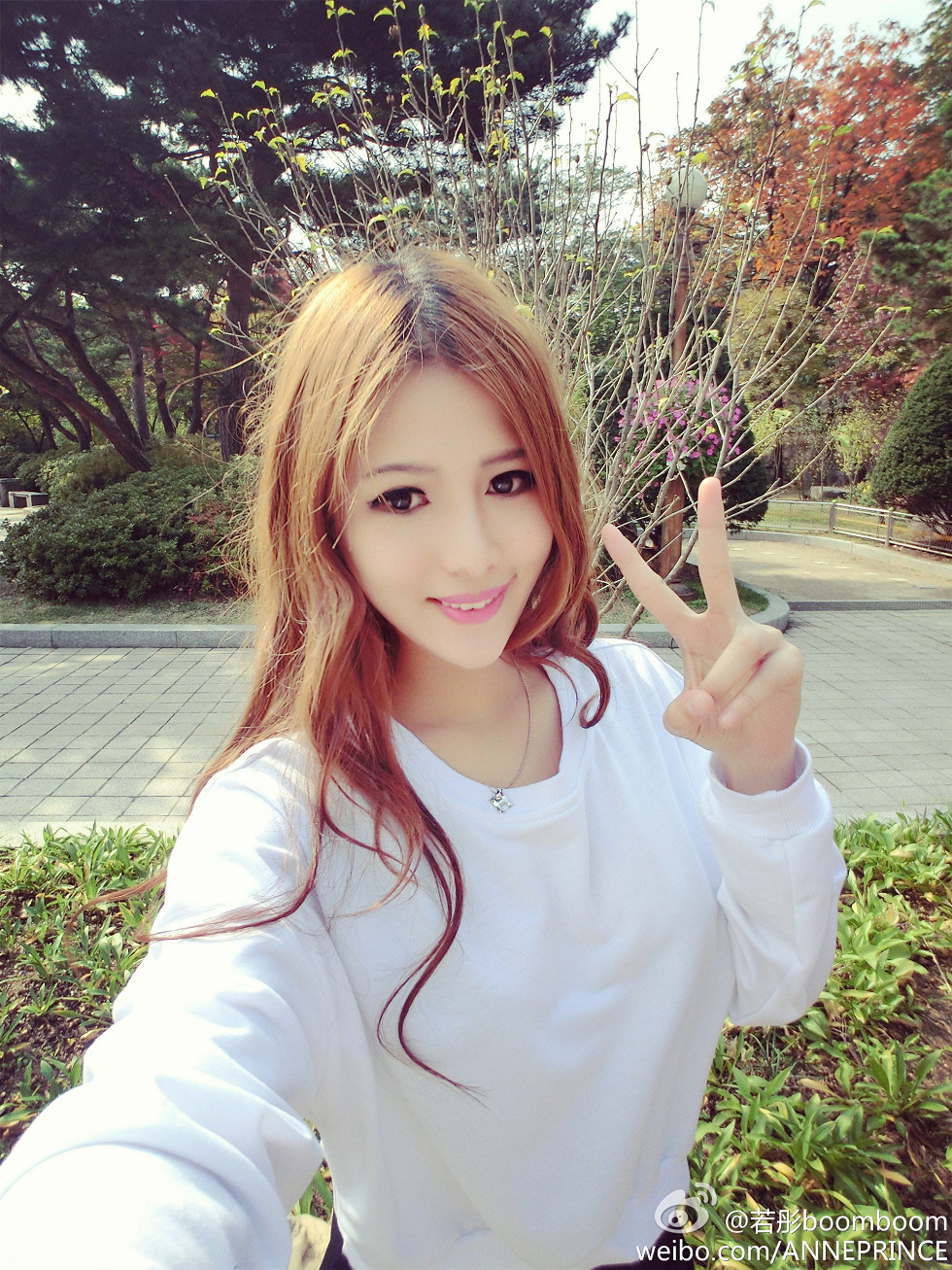 内地嫩模若彤boomboom丰乳大肥臀微博海量写真568P