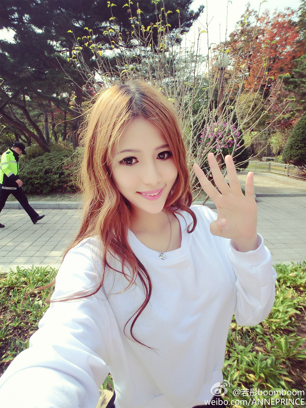 内地嫩模若彤boomboom丰乳大肥臀微博海量写真568P