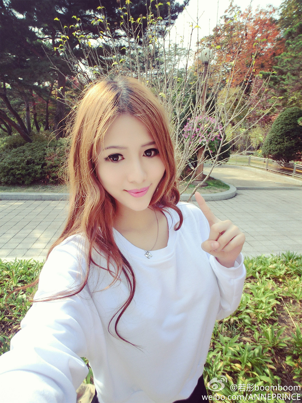 内地嫩模若彤boomboom丰乳大肥臀微博海量写真568P