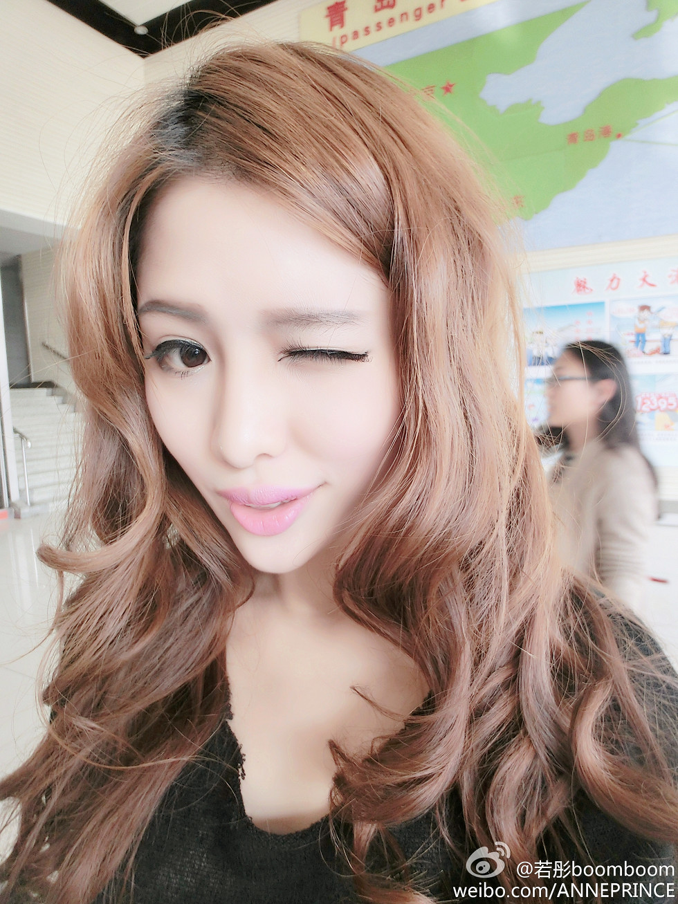内地嫩模若彤boomboom丰乳大肥臀微博海量写真568P
