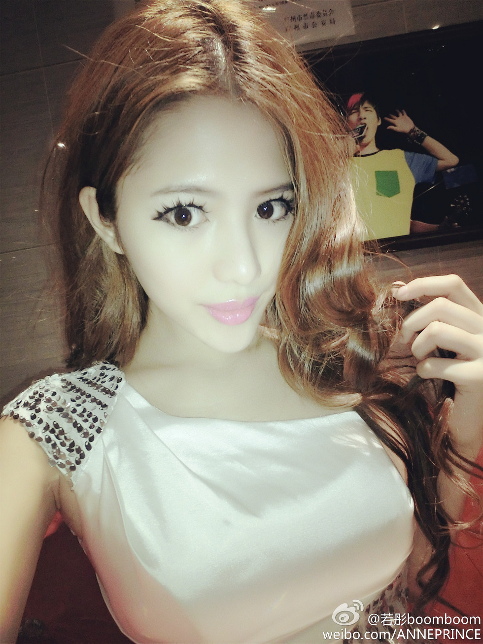 内地嫩模若彤boomboom丰乳大肥臀微博海量写真568P