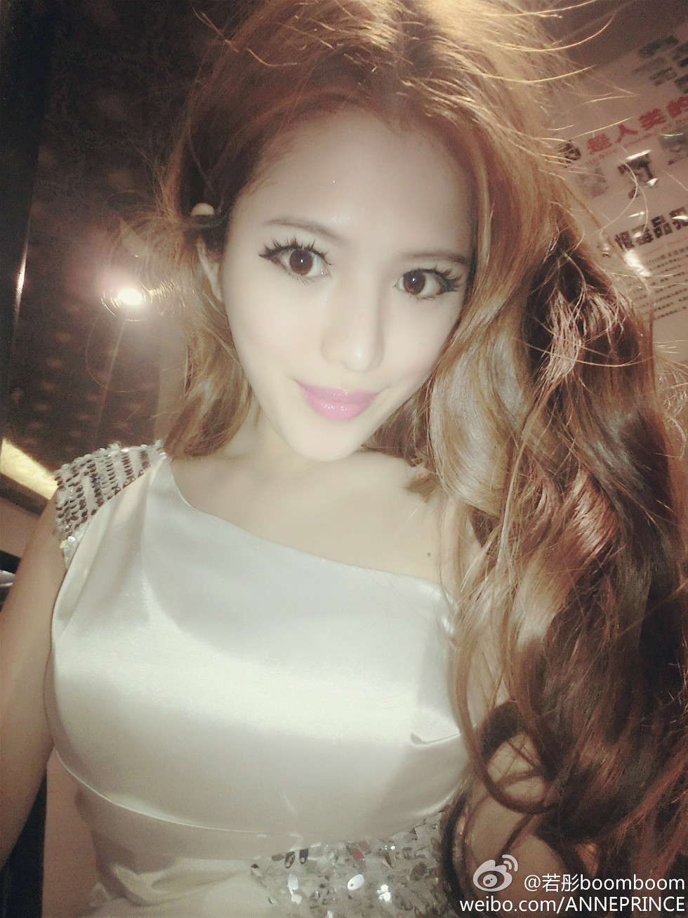 内地嫩模若彤boomboom丰乳大肥臀微博海量写真568P