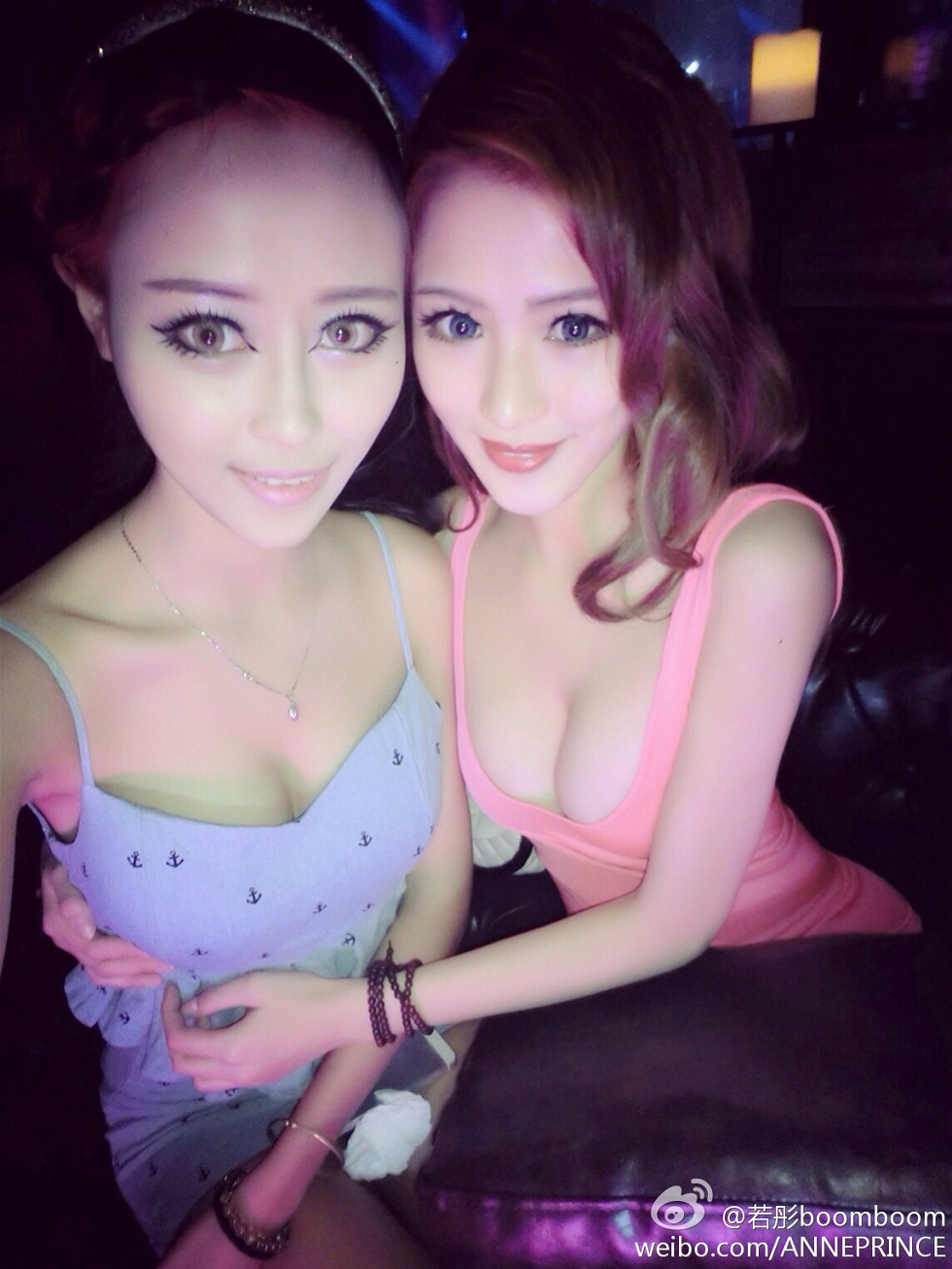 内地嫩模若彤boomboom丰乳大肥臀微博海量写真568P