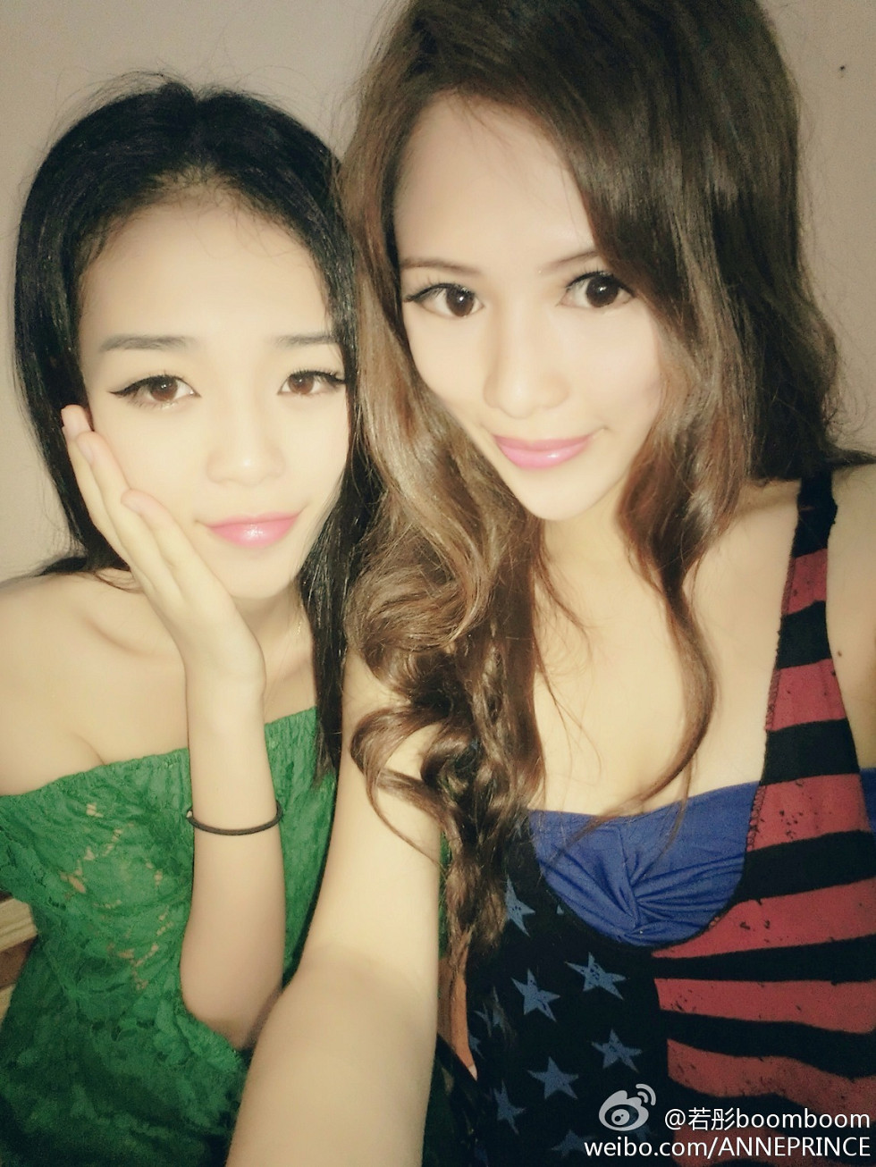 内地嫩模若彤boomboom丰乳大肥臀微博海量写真568P