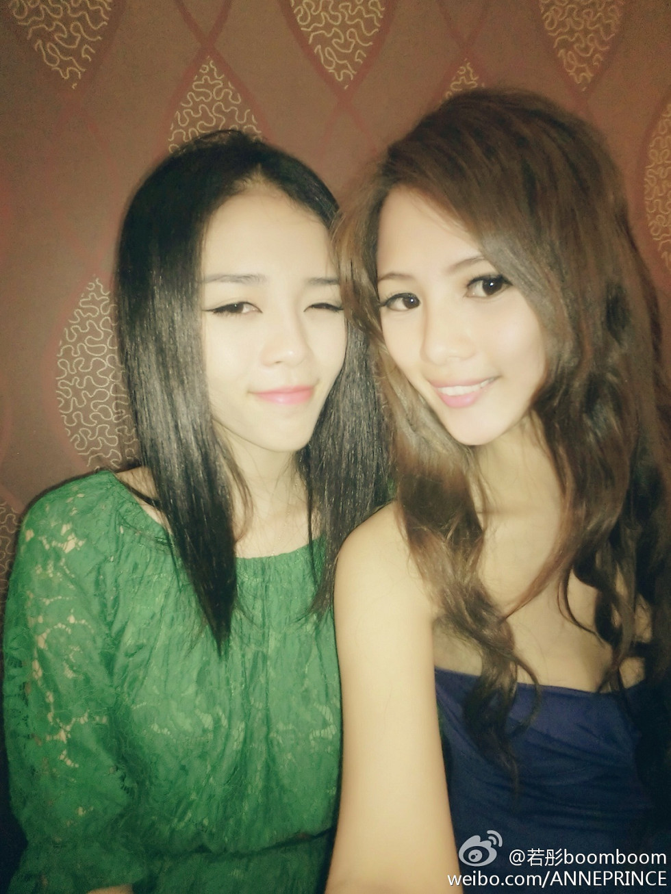 内地嫩模若彤boomboom丰乳大肥臀微博海量写真568P