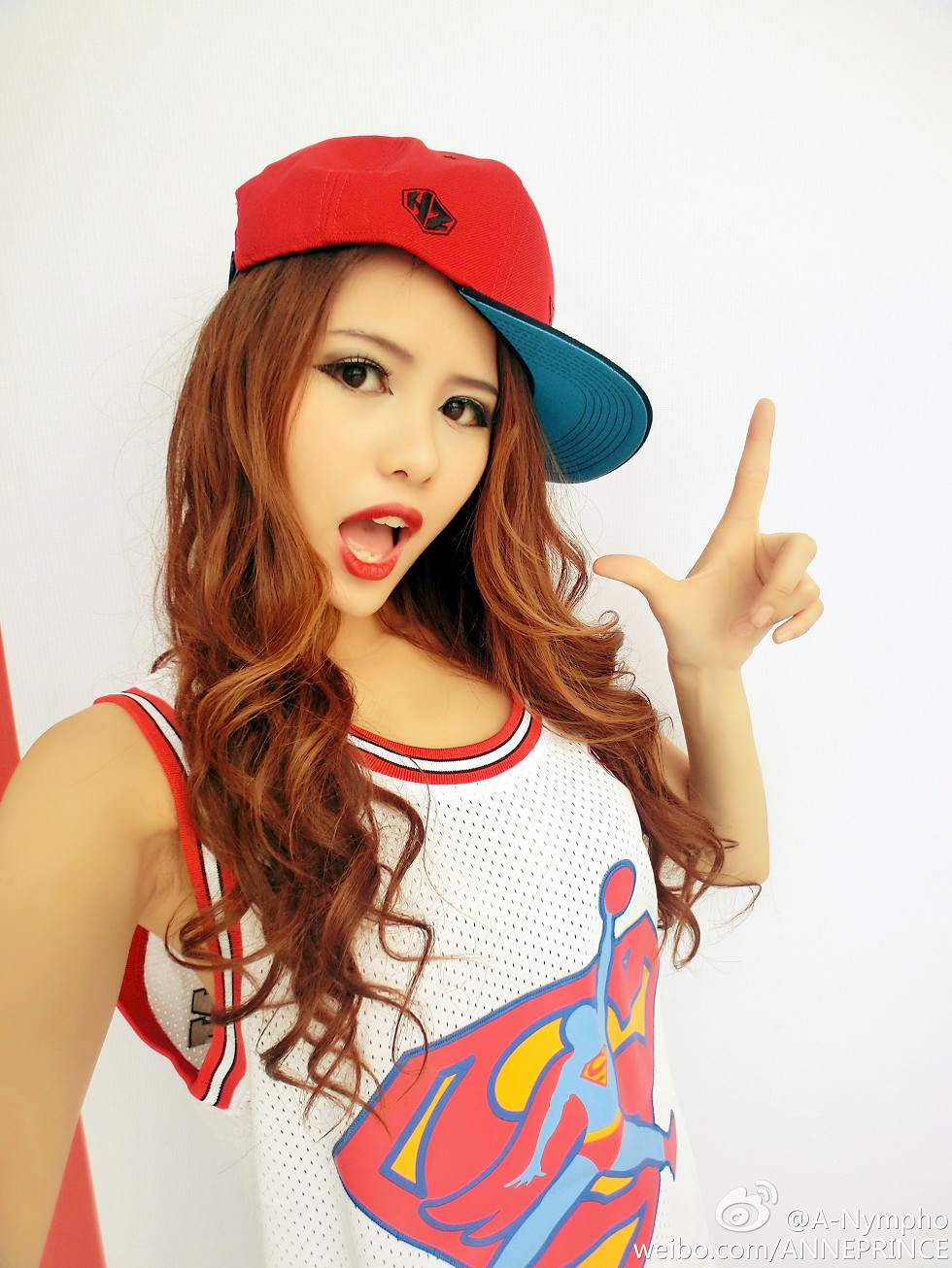 内地嫩模若彤boomboom丰乳大肥臀微博海量写真568P