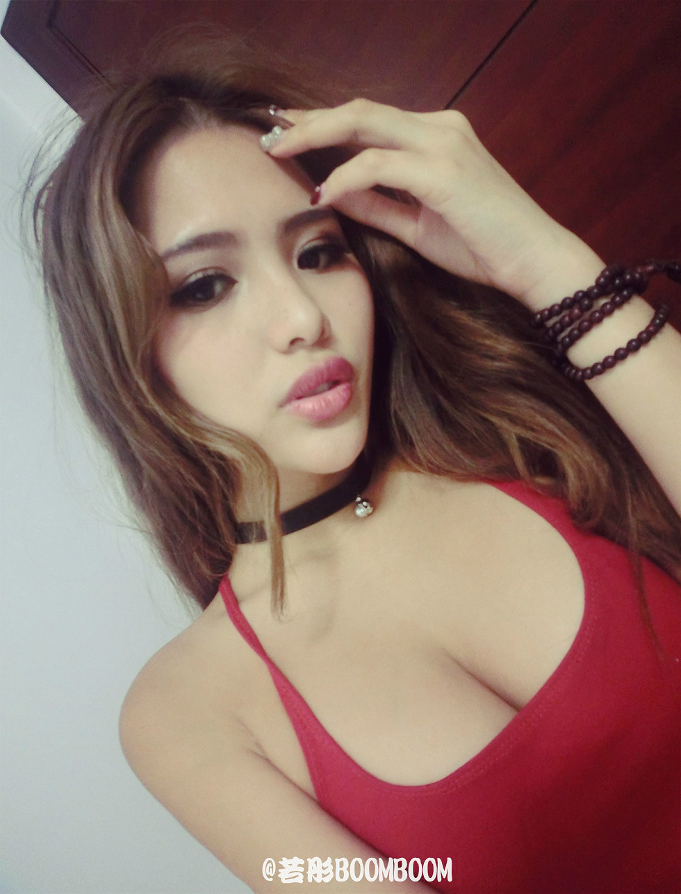 内地嫩模若彤boomboom丰乳大肥臀微博海量写真568P