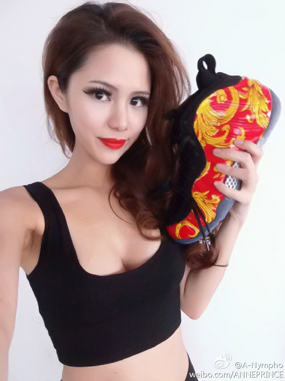 内地嫩模若彤boomboom丰乳大肥臀微博海量写真568P