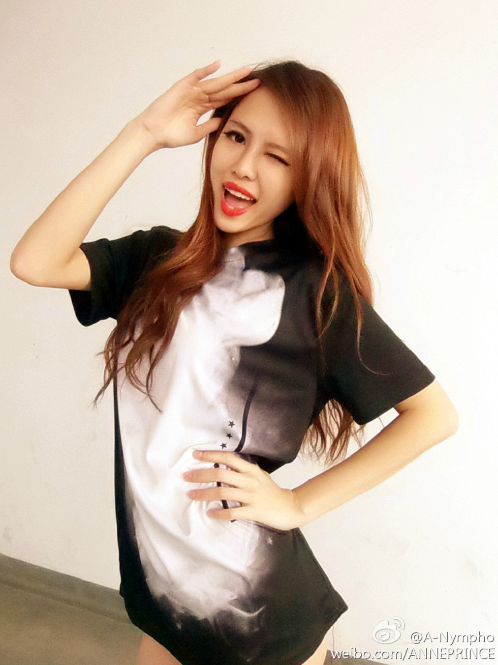 内地嫩模若彤boomboom丰乳大肥臀微博海量写真568P