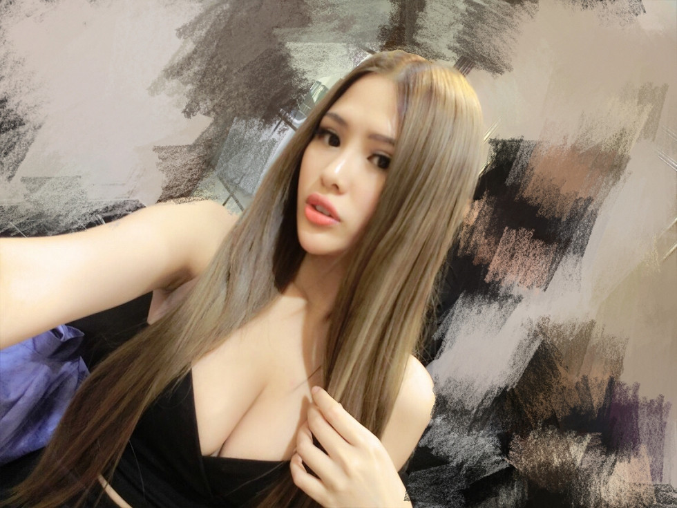 内地嫩模若彤boomboom丰乳大肥臀微博海量写真568P