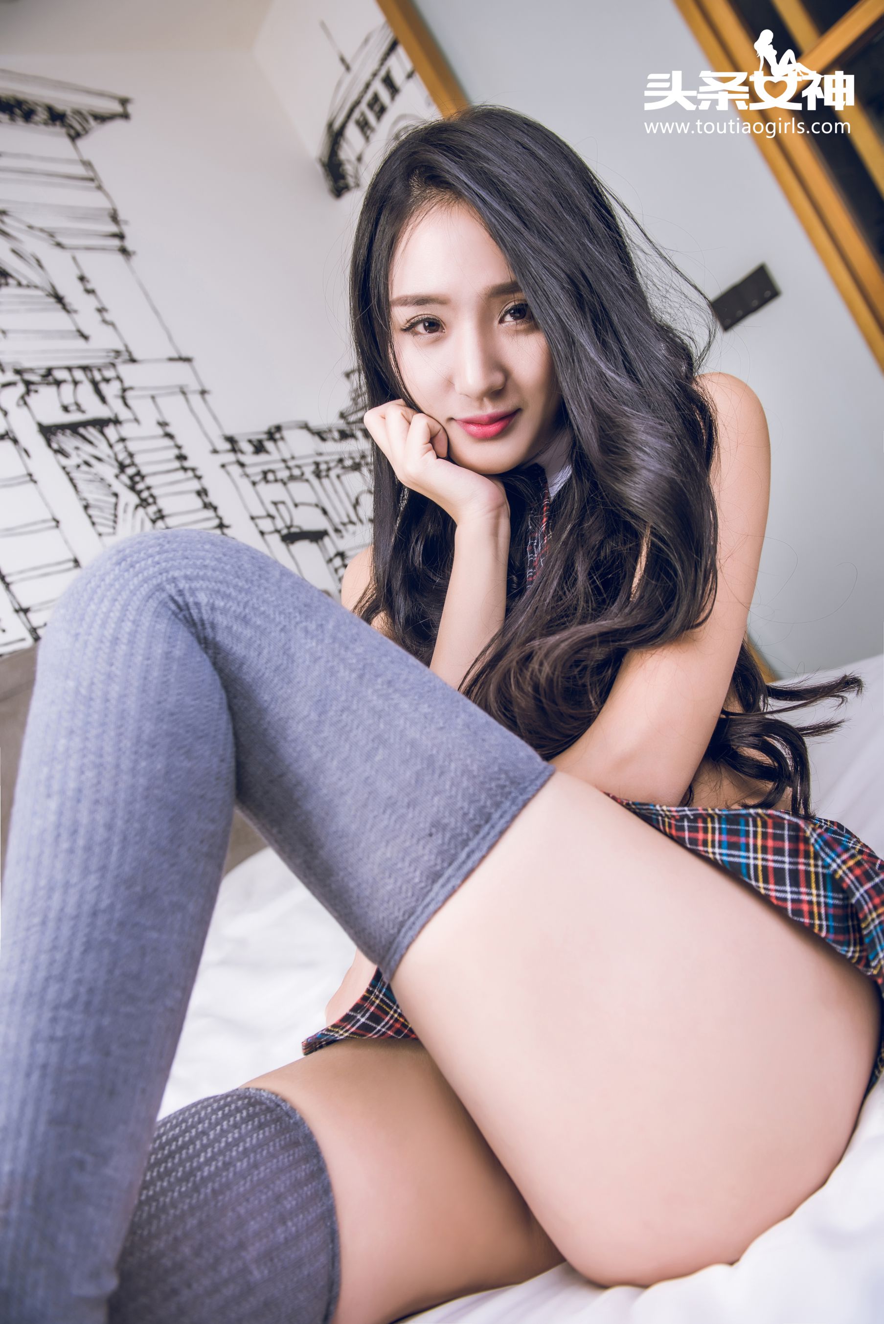 涟漪sara《楼下欲姐》 [头条女神] 写真集