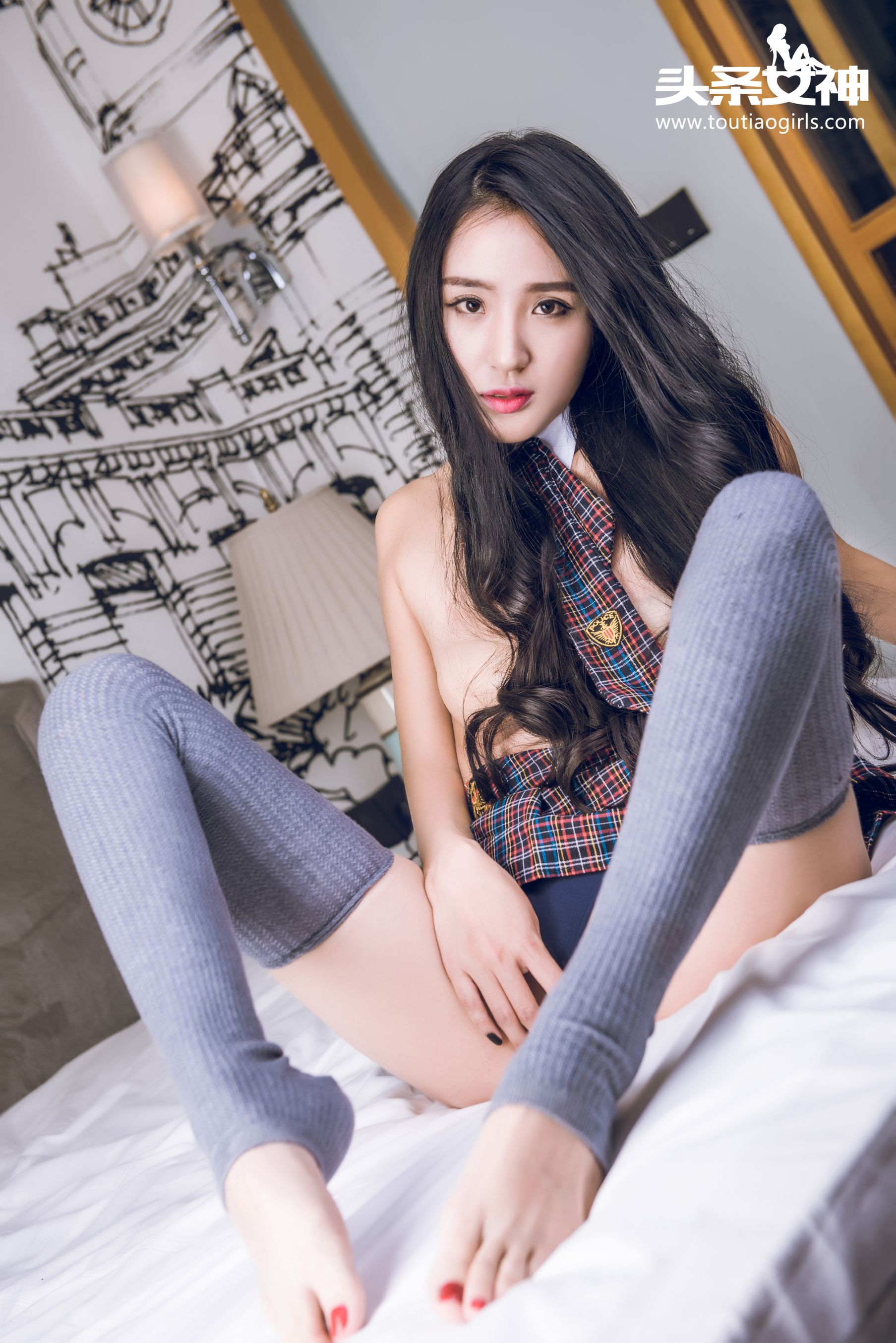 涟漪sara《楼下欲姐》 [头条女神] 写真集