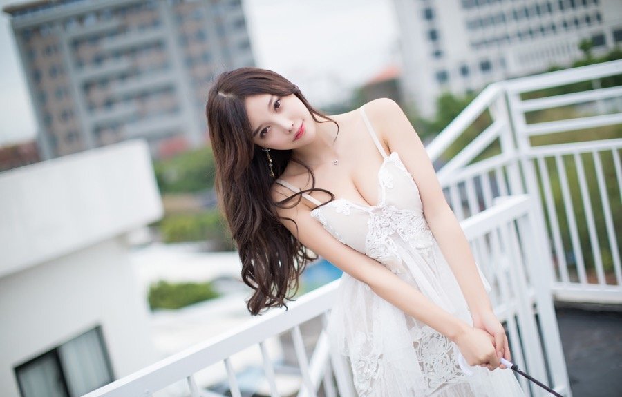 美若天仙！甜美模特杨晨晨前凸后翘韵味十足