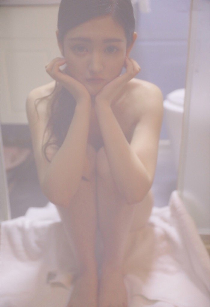 朦胧唯美且不失娇媚柔情 性感美女沈梦瑶纯肉体大赏