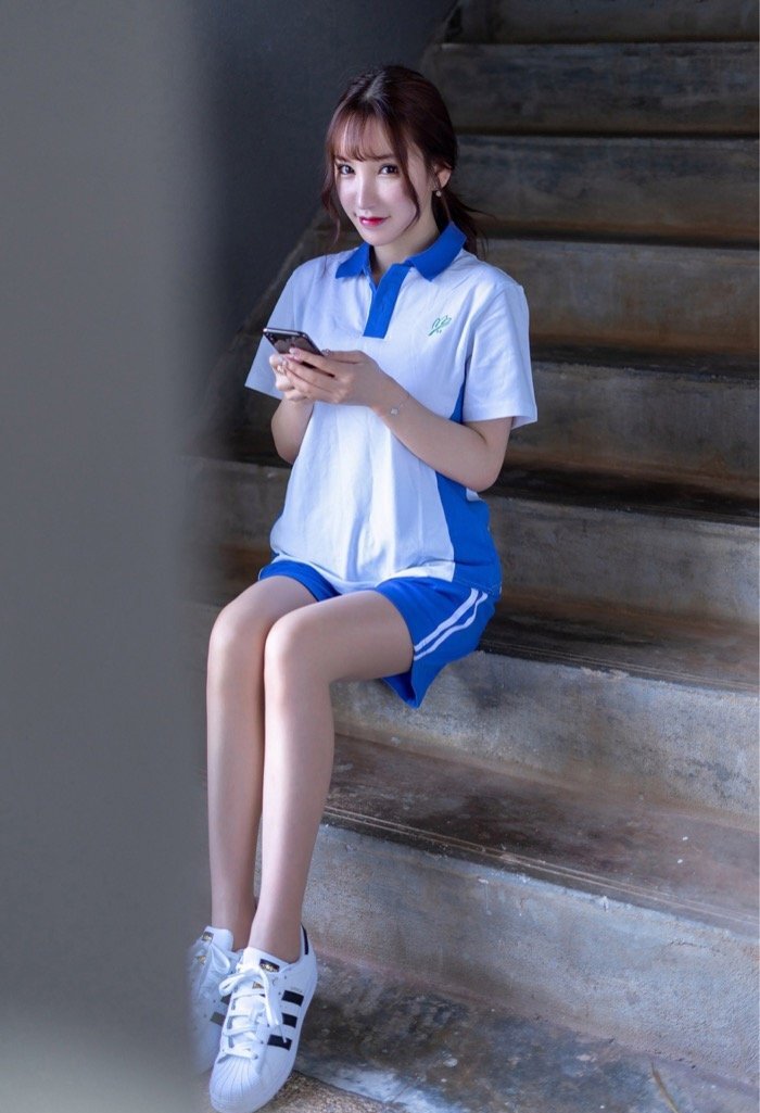 周于希VS顾奈奈酱 两大女神联袂演绎师生激情小剧场