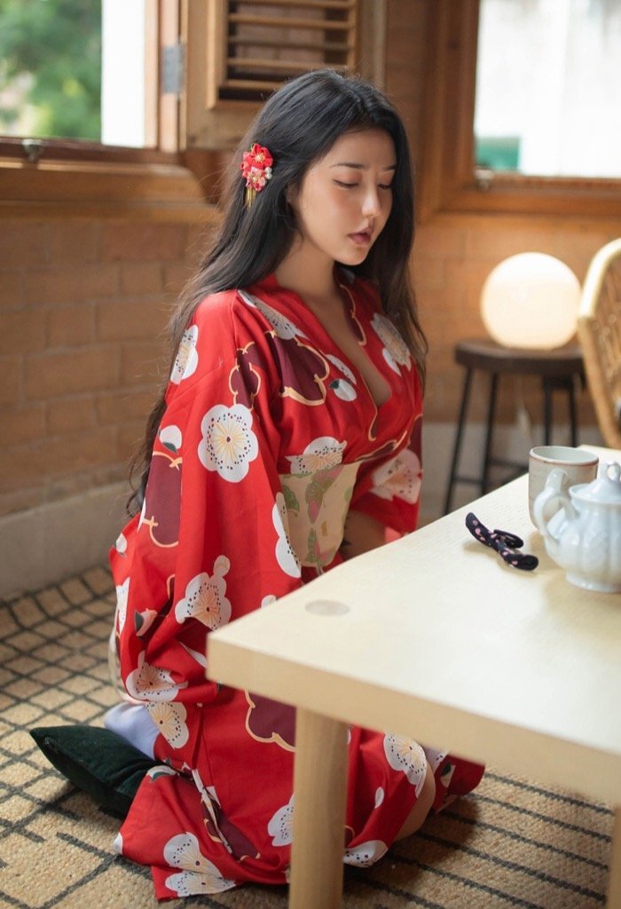 满足你的捆绑幻想 性感美女玛鲁娜激情束缚演绎和服魅惑