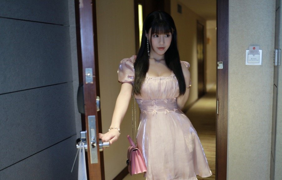 女神送上门！水嫩妹子朱可儿舌功一流让人受不了