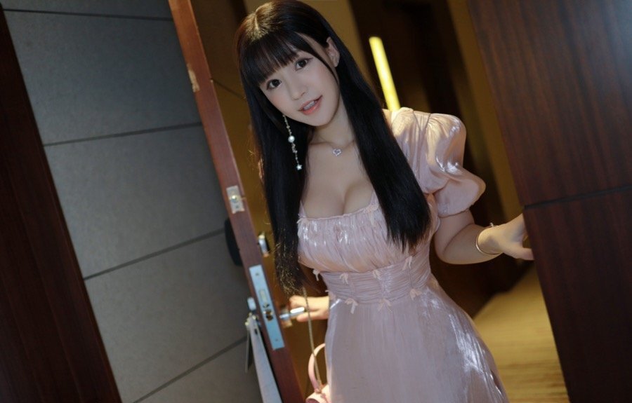 女神送上门！水嫩妹子朱可儿舌功一流让人受不了