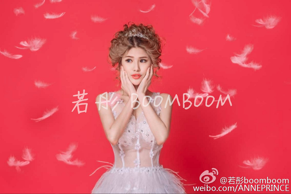 内地嫩模若彤boomboom丰乳大肥臀微博海量写真568P