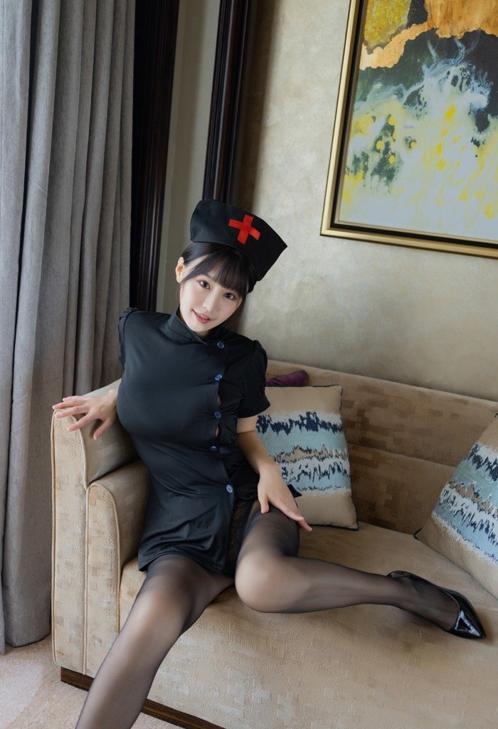 姐姐给你检查身体！黑衣护士朱可儿香艳高污非看不可