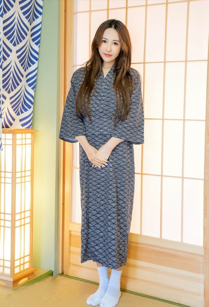 巨乳模特周井空和服写真 白嫩娇躯韵味十足