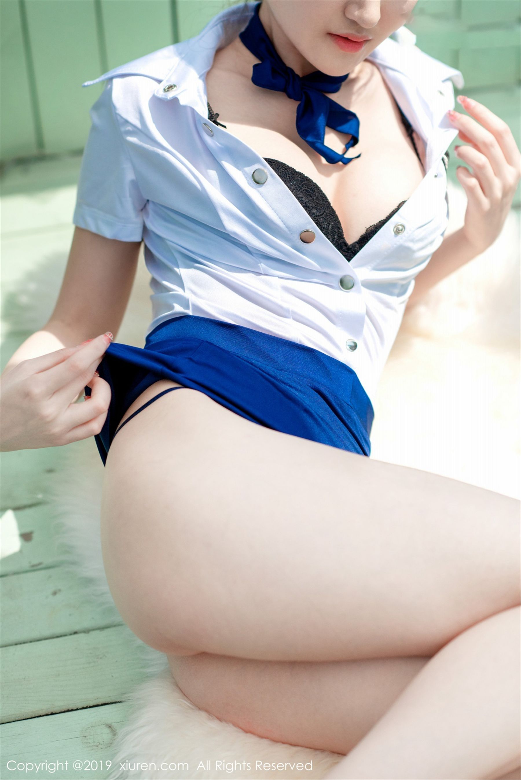 沈梦瑶《空乘制服与草莓内衣系列》 [秀人XIUREN] No.1419 写真集