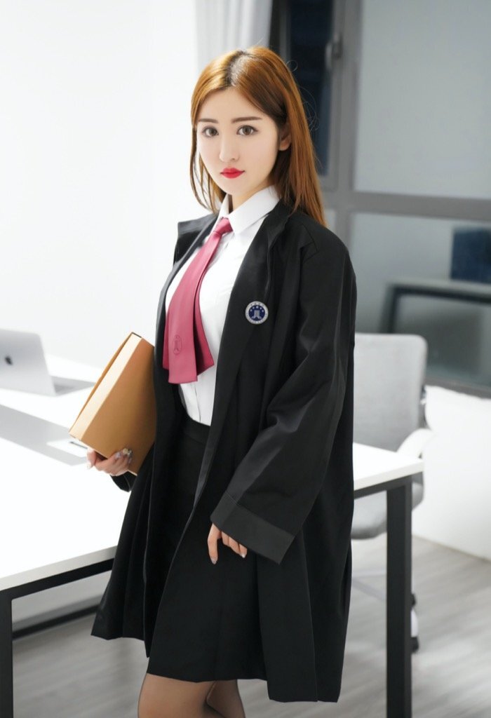 满足所有男人的幻想，女律师沈梦瑶原始欲望喷涌而出