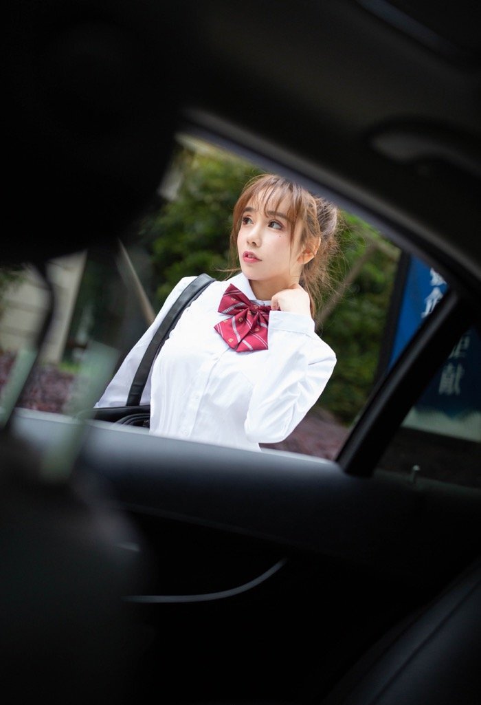 美女模特陶喜乐倾情出演：千金小姐与司机的秘密情事