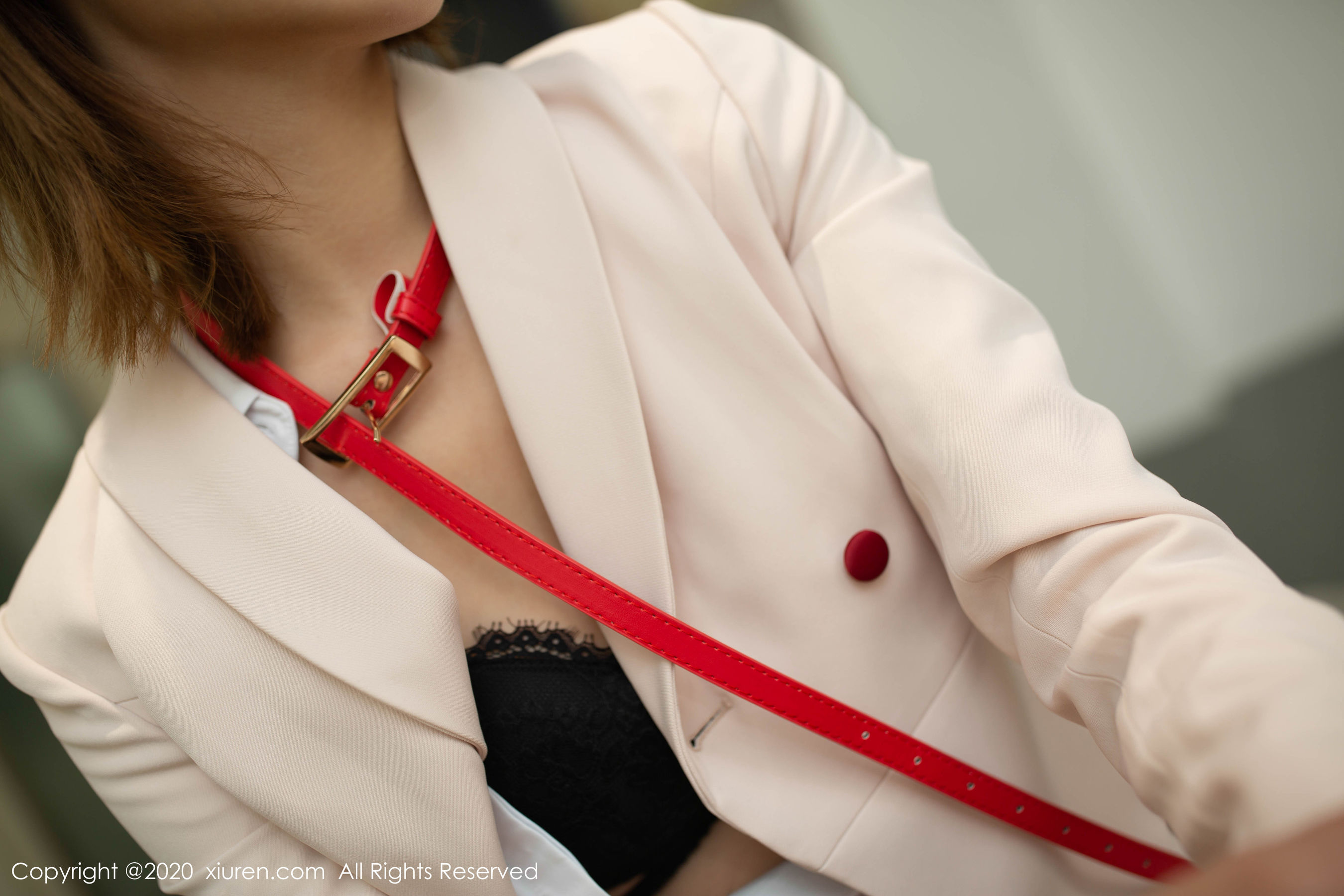 陆萱萱《机场空姐系列》 [秀人XIUREN] No.1977 写真集