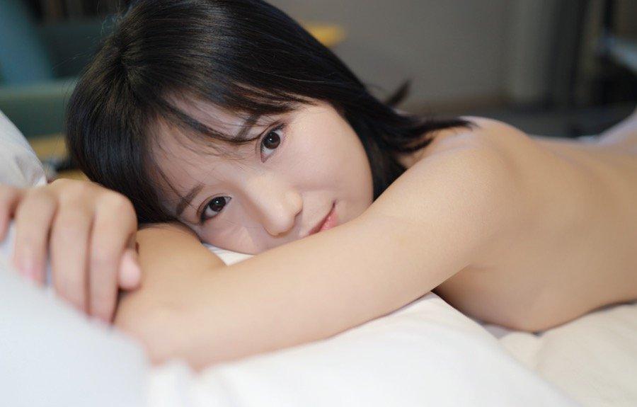 皮肤真白！纯美小妞仓井优香全裸无遮挡私拍图片流出