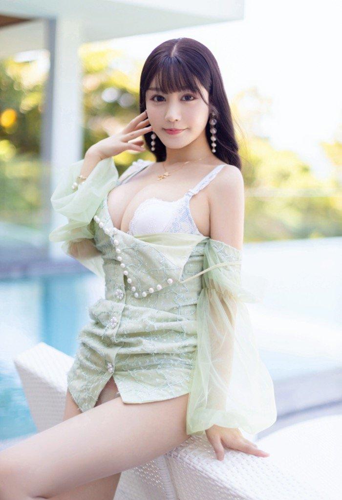 朱可儿的胸真大，网友血脉喷张直呼晕奶