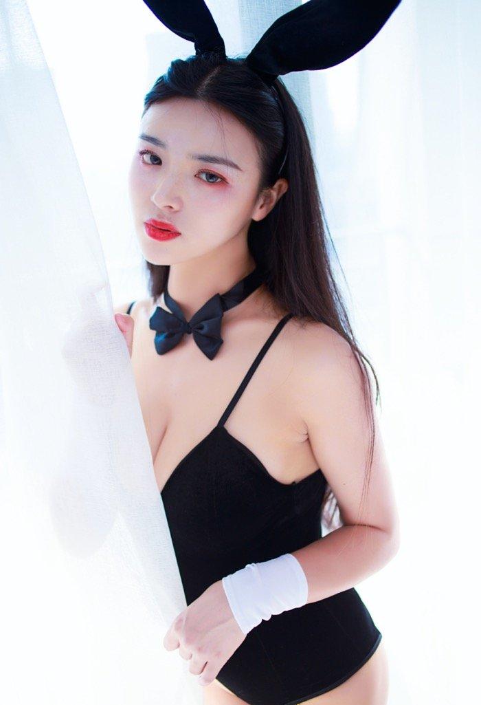 性感兔女郎金静熙惹火身材凹凸尽显 含羞解带令人痴迷