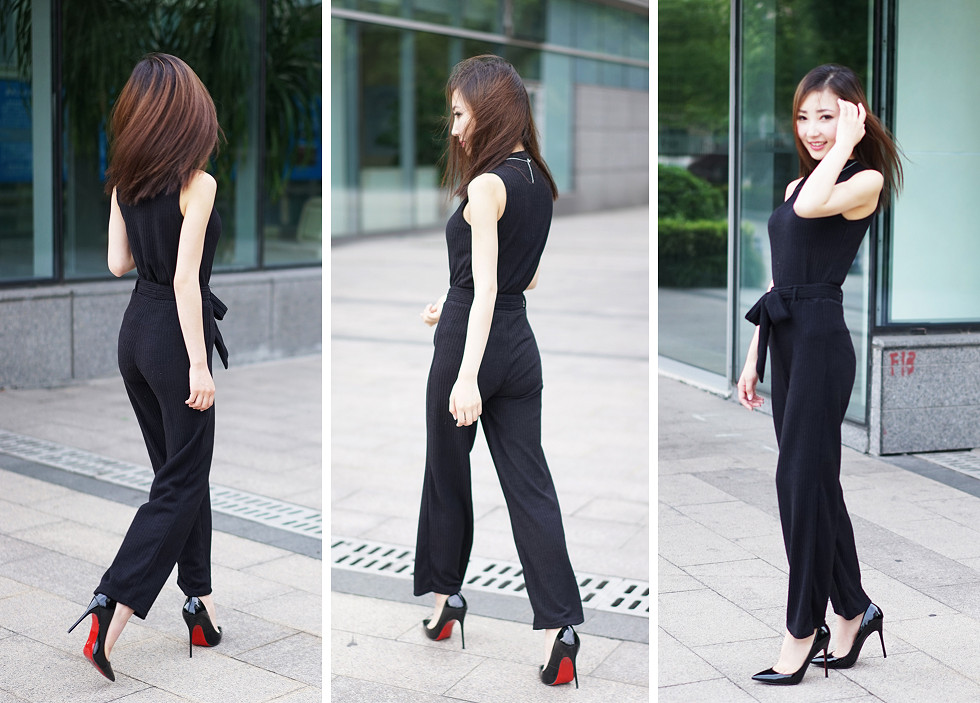 嫩模女神尤美Yumi居家私房诱人酮体大尺度秀美乳写真30P