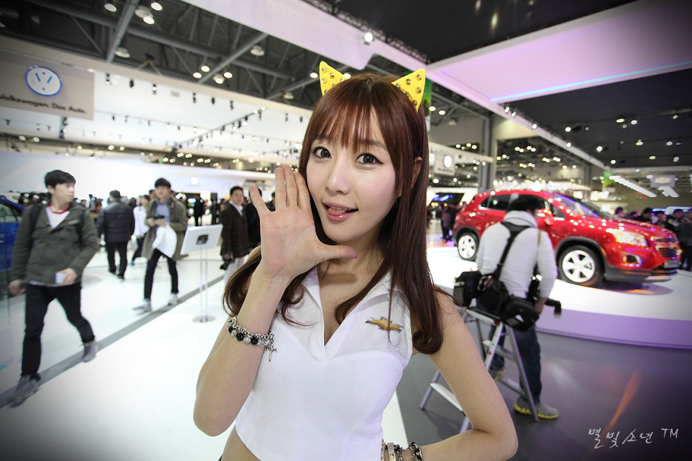 韩国赛车女郎崔瑟琪完美身材童颜巨乳海量诱惑写真339P