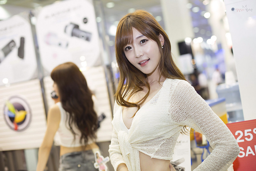 韩国赛车女郎崔瑟琪完美身材童颜巨乳海量诱惑写真339P