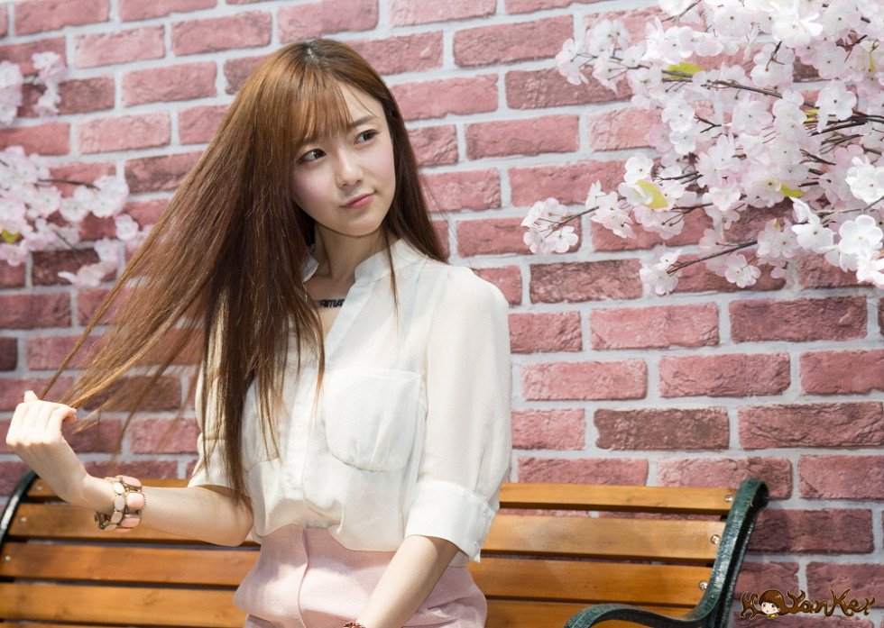 韩国赛车女郎崔瑟琪完美身材童颜巨乳海量诱惑写真339P