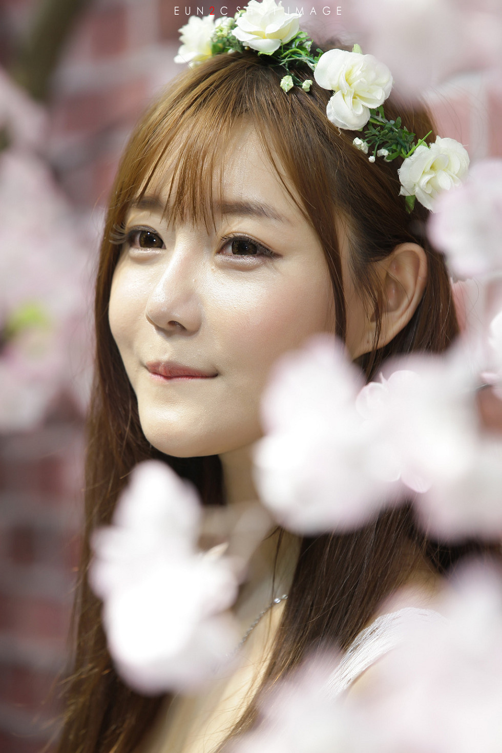 韩国赛车女郎崔瑟琪完美身材童颜巨乳海量诱惑写真339P