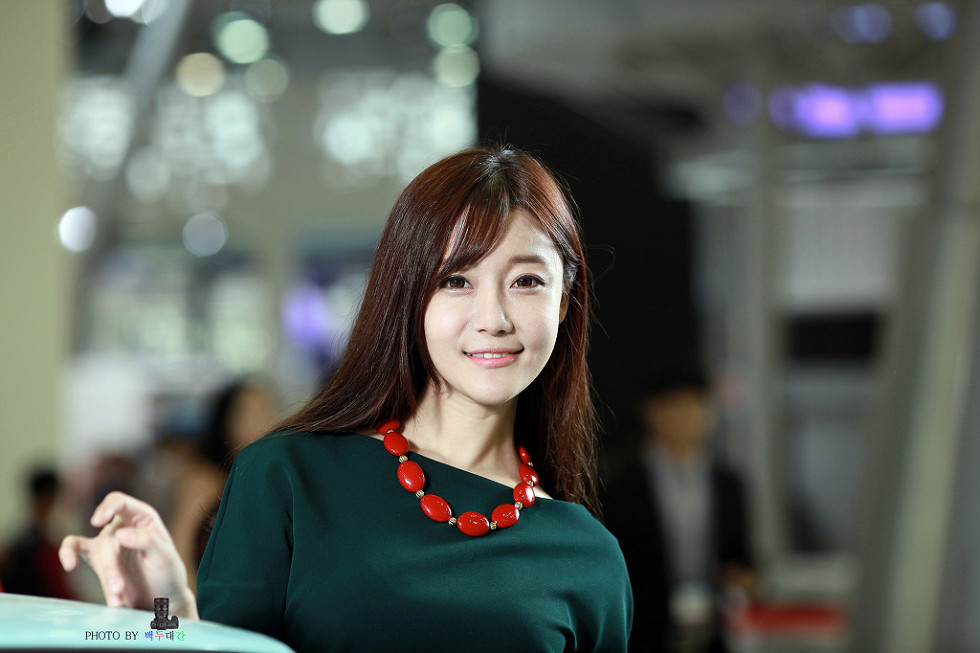 韩国赛车女郎崔瑟琪完美身材童颜巨乳海量诱惑写真339P