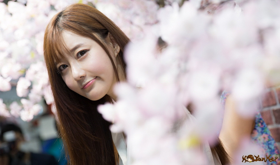 韩国赛车女郎崔瑟琪完美身材童颜巨乳海量诱惑写真339P