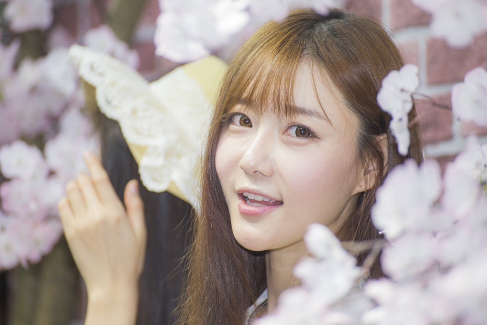 韩国赛车女郎崔瑟琪完美身材童颜巨乳海量诱惑写真339P