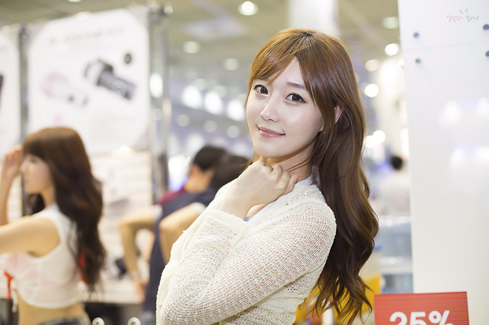 韩国赛车女郎崔瑟琪完美身材童颜巨乳海量诱惑写真339P