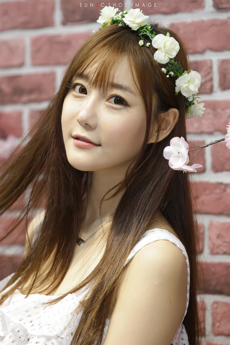 韩国赛车女郎崔瑟琪完美身材童颜巨乳海量诱惑写真339P