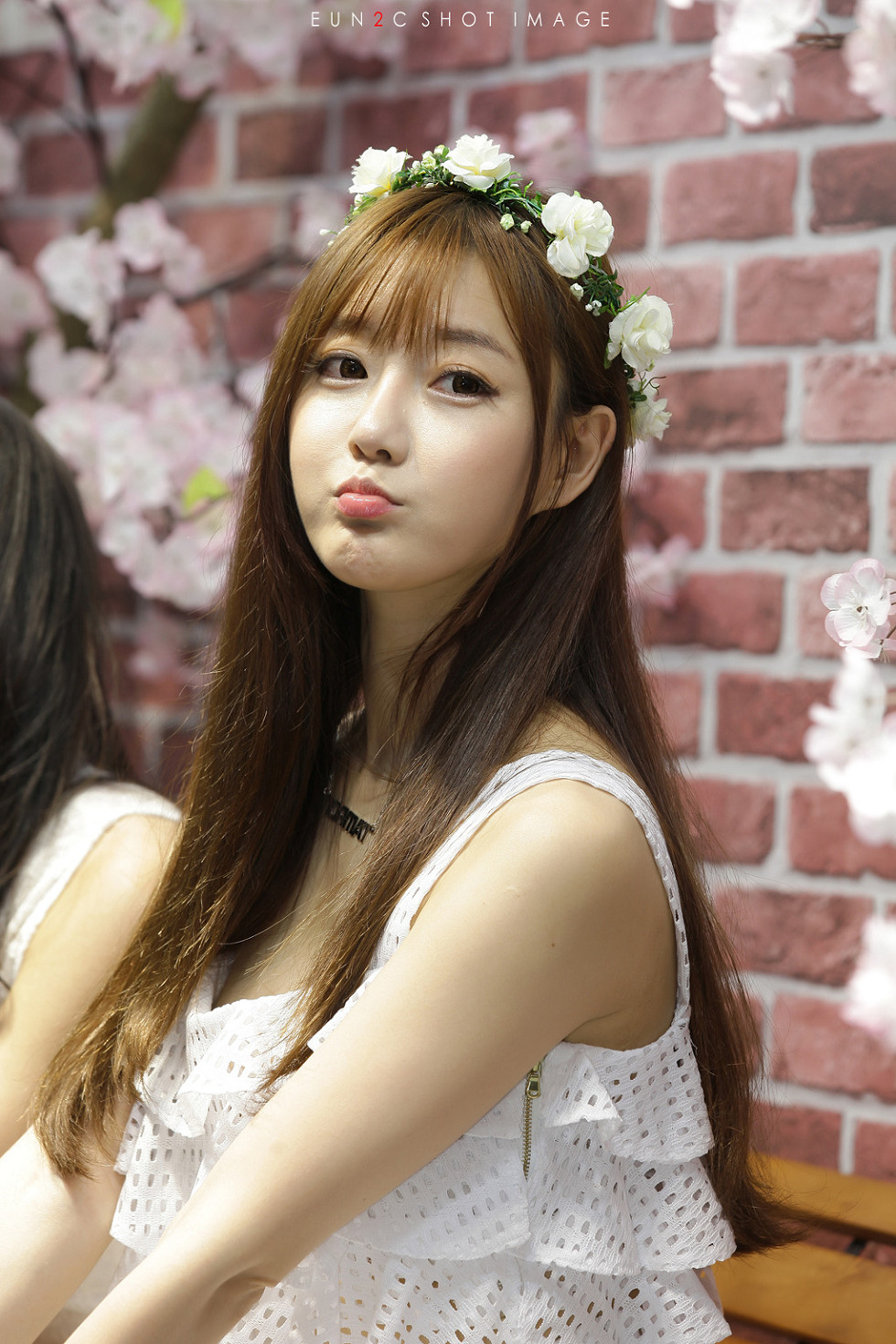 韩国赛车女郎崔瑟琪完美身材童颜巨乳海量诱惑写真339P