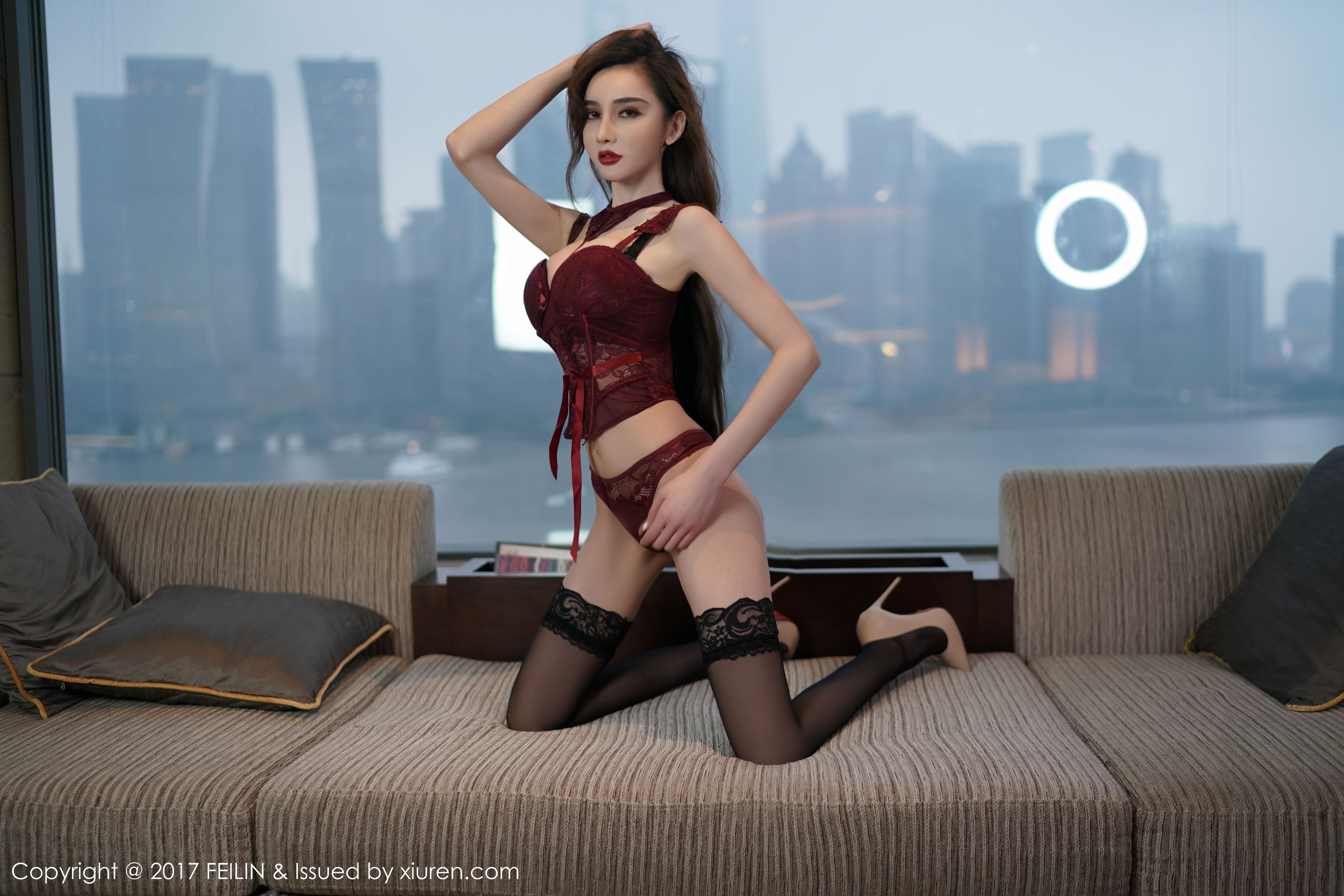 waya小帝姬《网袜兔女郎+黑丝诱惑》 [嗲囡囡FEILIN] VOL.120 写真集