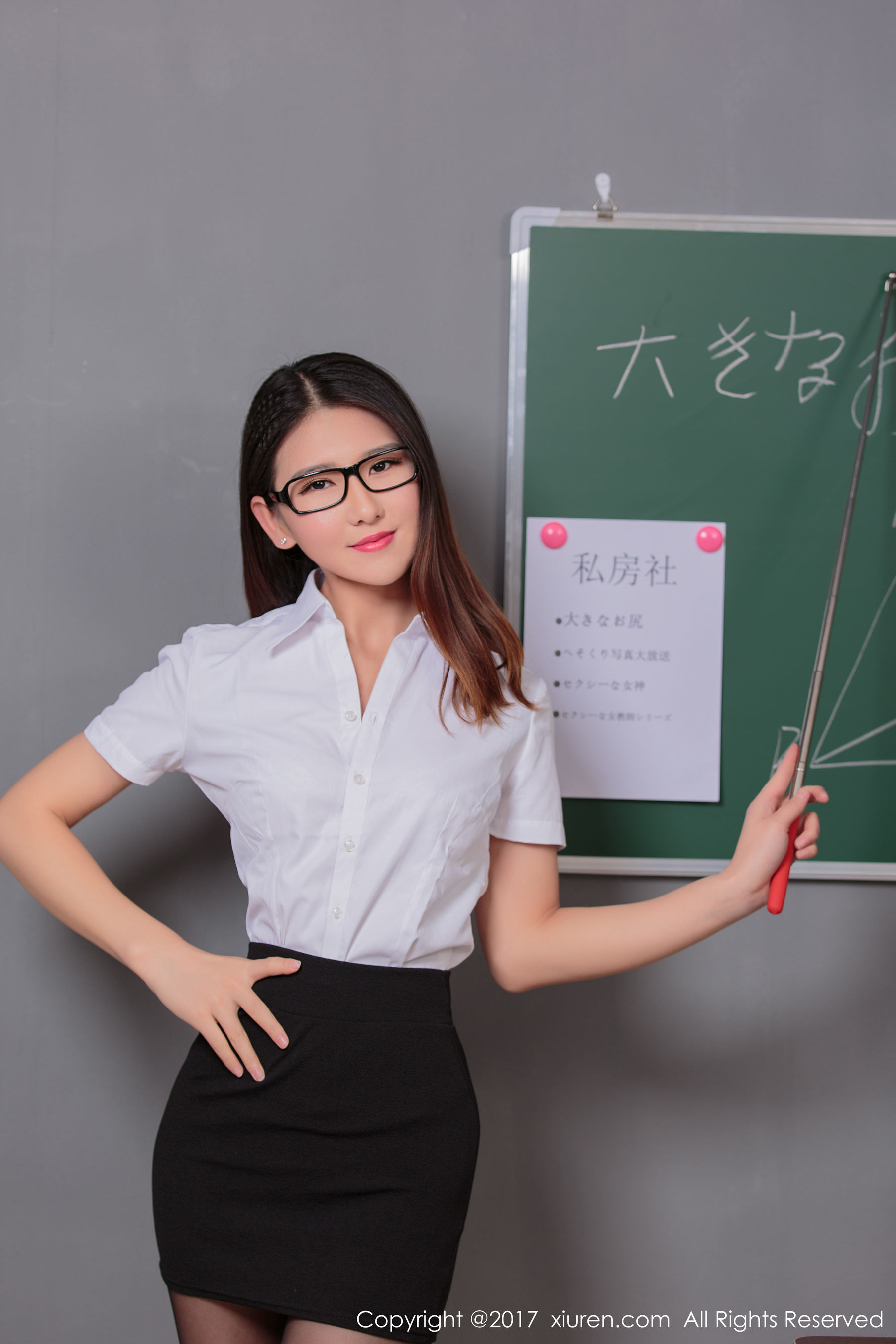 糖果儿《制服黑丝教鞭诱惑力》 [秀人XiuRen] NO.869 写真集