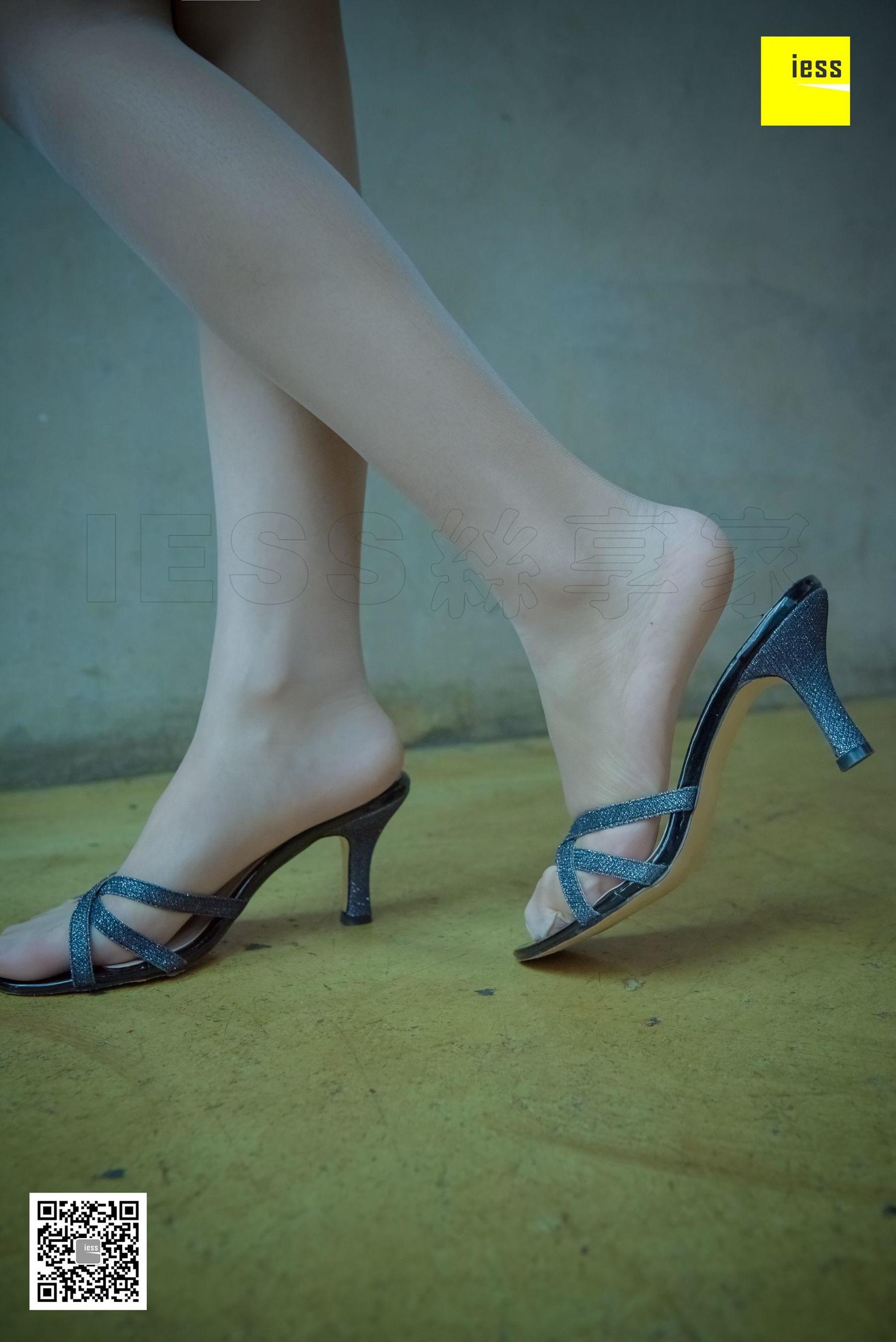 木木《风情万种肉丝凉拖》 [异思趣向IESS] 丝享家166 写真集