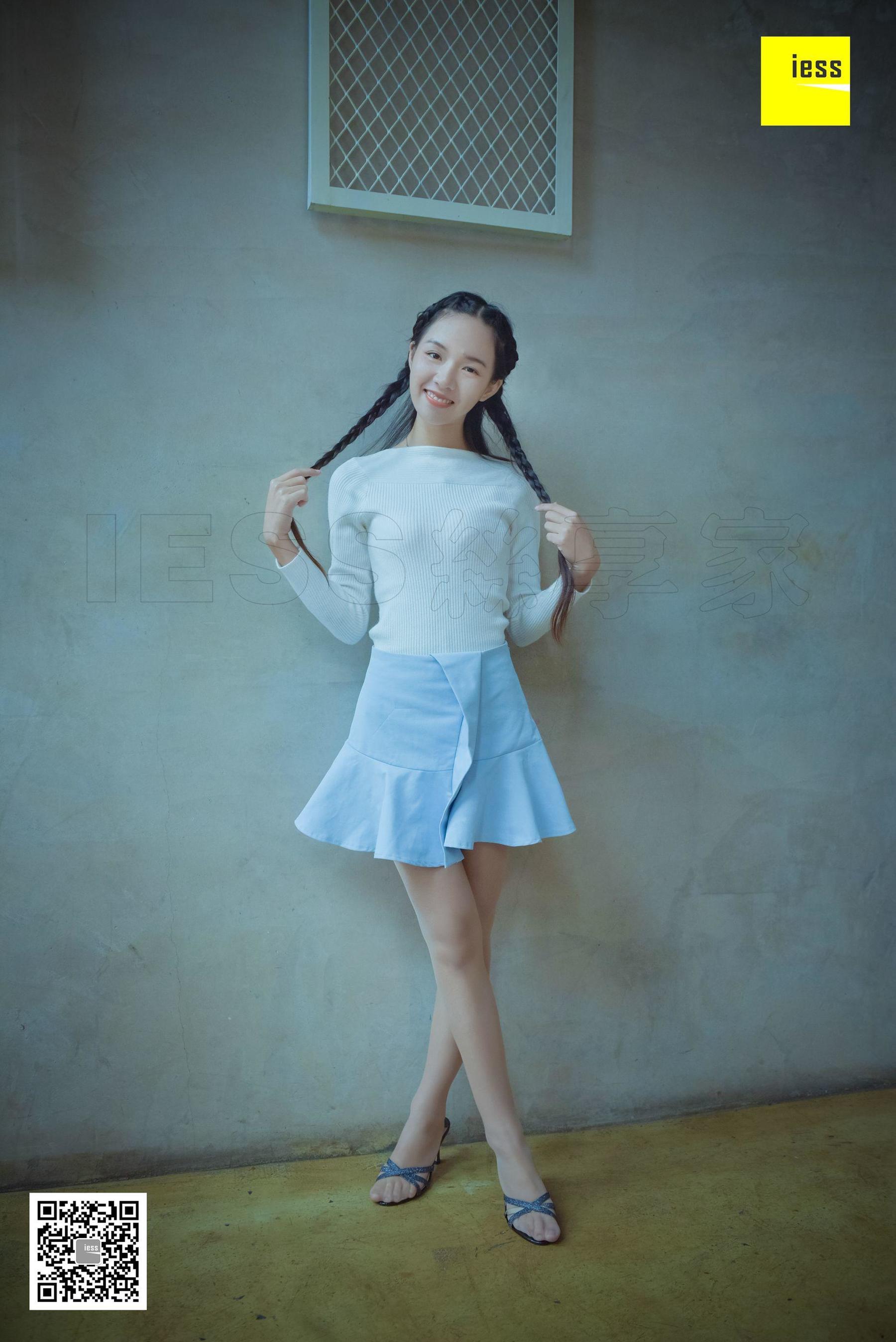 木木《风情万种肉丝凉拖》 [异思趣向IESS] 丝享家166 写真集