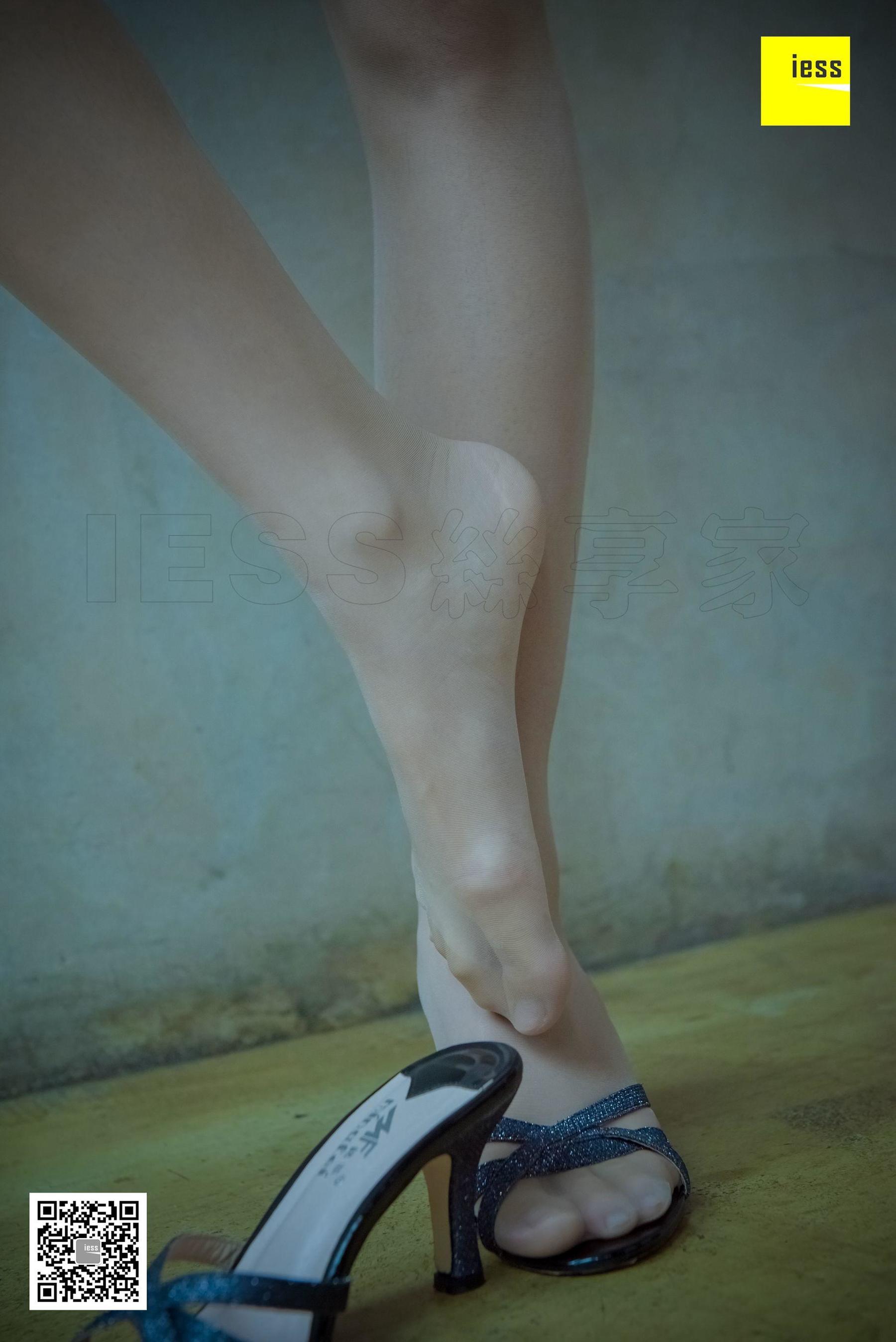 木木《风情万种肉丝凉拖》 [异思趣向IESS] 丝享家166 写真集