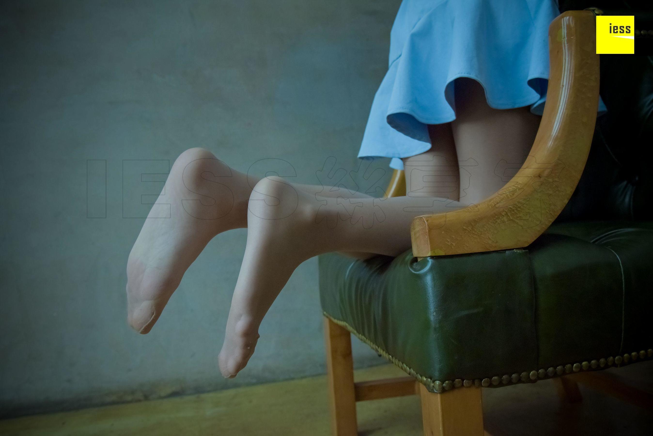 木木《风情万种肉丝凉拖》 [异思趣向IESS] 丝享家166 写真集